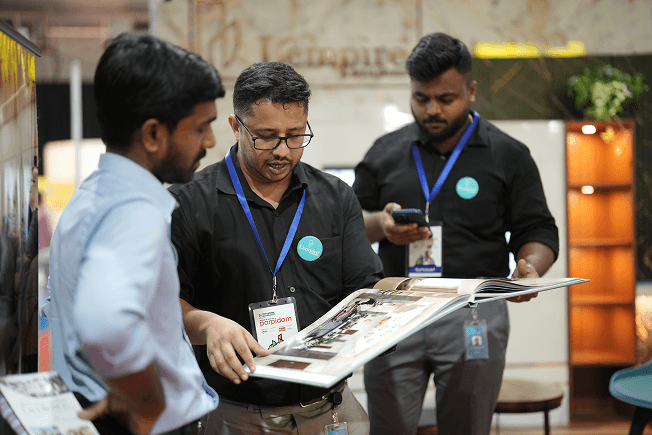 Expo team interaction